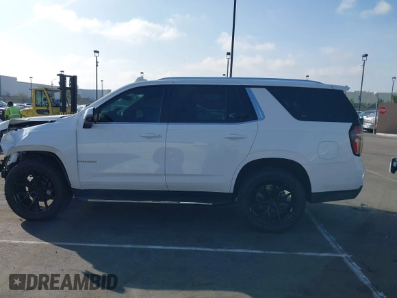 2021 Chevrolet Tahoe LT с VIN 1GNSCNKD5MR101752, выставлен на аукционе IAAI как лот 41597973 с пробегом 50 987 миль миль и . История ставок и продаж доступна на DreamBid. Изображение 15.