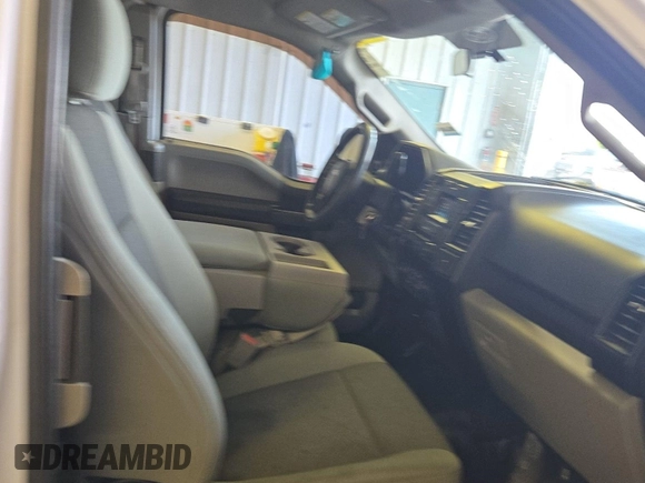 2016 Ford F-150 XLT with VIN 1FTFX1EF4GKD19439, listed as a IAAI auction lot 42774125 with 168,570 mi miles and . Bid and sale history available at DreamBid. Image 38.