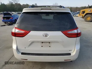 2015 Toyota Sienna XLE z VIN 5TDYK3DC2FS554374, wystawiony jako Copart lot #49789715 z przebiegiem 225 526 mil mil oraz Szkoda całkowita • Salvage title. Historia ofert i sprzedaży dostępna na DreamBid. Obrazek 6.