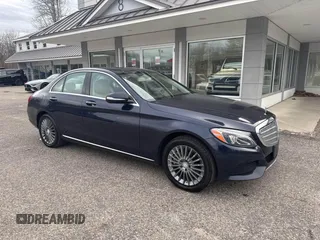 2015 Mercedes-Benz C-Class C 300 Luxury with VIN 55SWF4KB4FU034837, listed as a IAAI auction lot 41925863 with 127,508 mi miles. Bid and sale history available at carsss.com. Image 1.