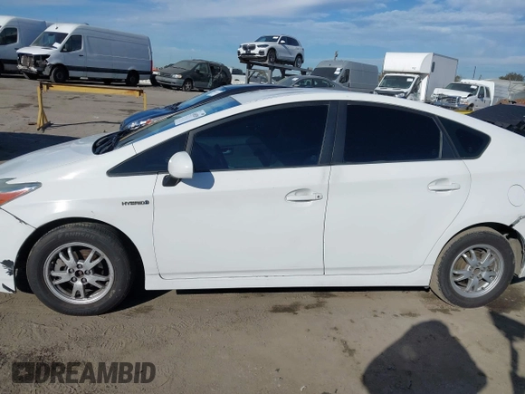 2010 Toyota Prius II with VIN JTDKN3DU3A5126169, listed as a IAAI auction lot 41605289 with 180,624 mi miles. Bid and sale history available at carsss.com. Image 14.
