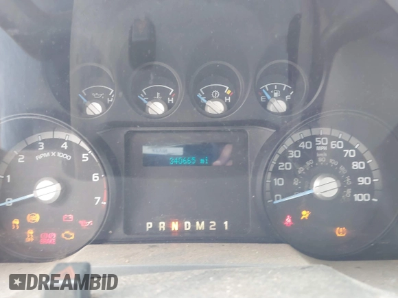 2011 Ford F-250 XL with VIN 1FT7X2A61BEB25295, listed as a IAAI auction lot 41492748 with 340,665 mi miles and . Bid and sale history available at DreamBid. Image 15.