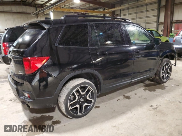 2023 Honda Passport Elite with VIN 5FNYF8H03PB017374, listed as a Copart auction lot 86383224 with 2,046 mi miles and Salvage Title. Bid and sale history available at carsss.com. Image 3.