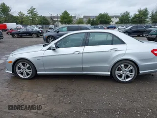 2012 Mercedes-Benz E 350 Luxury with VIN WDDHF8JB2CA655121, listed as a IAAI auction lot 41952558 with 106,155 mi miles and . Bid and sale history available at carsss.com. Image 14.