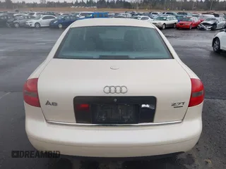 2000 Audi A6 z VIN WAUED24B6YN045067, wystawiony jako IAAI lot #41104622 z przebiegiem 182 126 mil mil oraz . Historia ofert i sprzedaży dostępna na DreamBid. Obrazek 16.