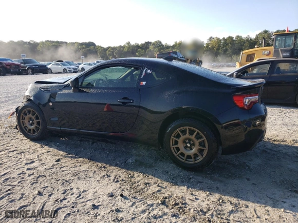 2017 Toyota 86 with VIN JF1ZNAA15H9710918, listed as a Copart auction lot 70756274 with 41,282 mi miles and Salvage Title. Bid and sale history available at carsss.com. Image 2.