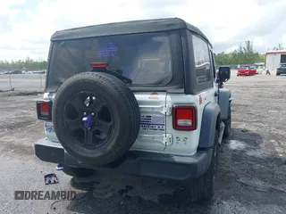2018 Jeep Wrangler Sport with VIN 1C4GJXAGXJW151460, listed as a IAAI auction lot 42465411 with Not provided miles and . Bid and sale history available at DreamBid. Image 4.