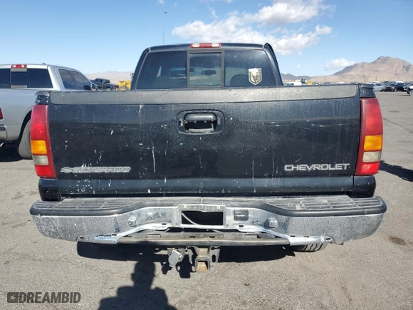 2000 Chevrolet Silverado 1500 LT with VIN 1GCEK19T3YE128282, listed as a Copart auction lot 44359805 with 153,728 mi miles and Salvage Title. Bid and sale history available at carsss.com. Image 6.