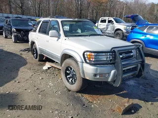 2000 Toyota 4Runner Limited with VIN JT3GN87R4Y0158912, listed as a IAAI auction lot 41130940 with 267,713 mi miles and . Bid and sale history available at DreamBid. Image 1.