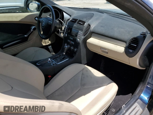 2006 Mercedes-Benz SLK 280 z VIN WDBWK54F46F098230, wystawiony jako Copart lot #58578565 z przebiegiem 67 298 mil mil oraz Szkoda całkowita • Salvage title. Historia ofert i sprzedaży dostępna na DreamBid. Obrazek 8.