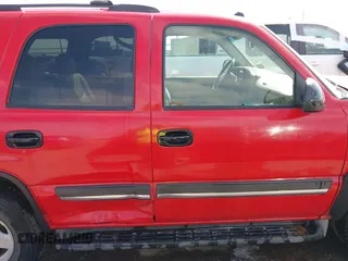 2005 Chevrolet Tahoe Z71 z VIN 1GNEC13T35R253610, wystawiony jako IAAI lot #41876001 z przebiegiem 248 743 mil mil oraz . Historia ofert i sprzedaży dostępna na DreamBid. Obrazek 13.