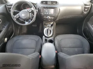 2019 Kia Soul + with VIN KNDJP3A54K7910384, listed as a Copart auction lot 48238035 with 77,426 mi miles and Salvage Title. Bid and sale history available at carsss.com. Image 8.
