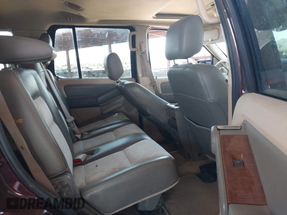 2006 Ford Explorer Eddie Bauer with VIN 1FMEU64816UB18746, listed as a IAAI auction lot 42315397 with 188,059 mi miles and . Bid and sale history available at DreamBid. Image 8.