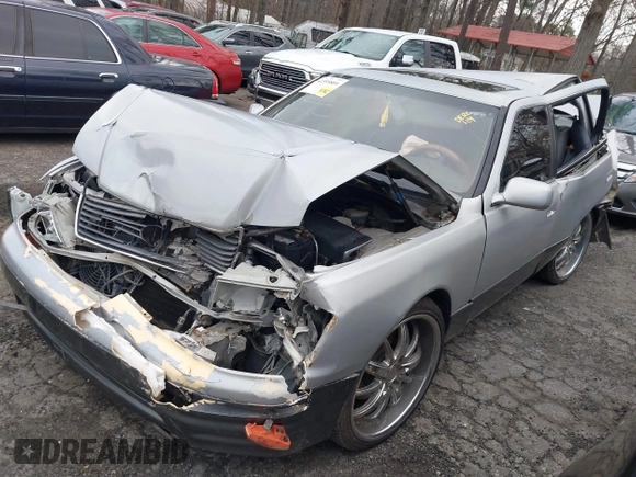 1995 Lexus LS 400 z VIN JT8UF22E9S0029003, wystawiony jako IAAI lot #41595809 z przebiegiem Nie podano mil oraz . Historia ofert i sprzedaży dostępna na DreamBid. Obrazek 2.