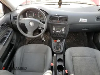 2009 Volkswagen Golf with VIN 9BWEL41J494016449, listed as a Copart auction lot 53385094 with 338,525 mi miles and Clean title. Bid and sale history available at DreamBid. Image 8.