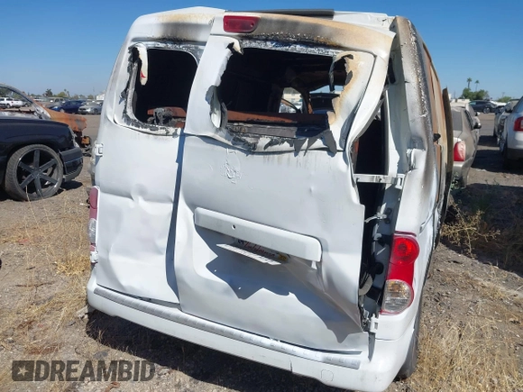 2017 Nissan NV200 S with VIN 3N6CM0KN5HK709552, listed as a IAAI auction lot 39911303 with Not provided miles and . Bid and sale history available at DreamBid. Image 15.