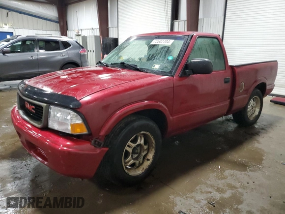 2003 GMC Sonoma SLS with VIN 1GTCS14H138149133, listed as a Copart auction lot 73502704 with 153,008 mi miles and Salvage Title. Bid and sale history available at DreamBid. Image 1.