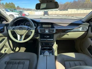 2014 Mercedes-Benz CLS 550 z VIN WDDLJ9BB3EA095738, wystawiony jako Copart lot #53305015 z przebiegiem 88 677 mil mil oraz Czysty tytuł • Clean title. Historia ofert i sprzedaży dostępna na DreamBid. Obrazek 6.