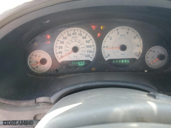 2007 Chrysler Town & Country LWB Touring with VIN 2A4GP54L37R211134, listed as a Copart auction lot 51414215 with 200,647 mi miles and Salvage Title. Bid and sale history available at carsss.com. Image 9.