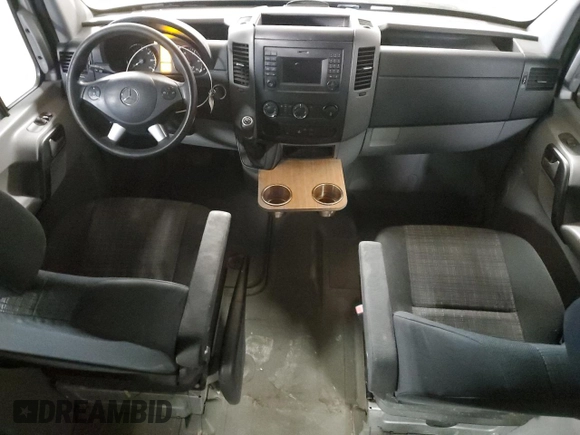 2014 Mercedes-Benz Sprinter with VIN WD3PE7DC8E5935347, listed as a Copart auction lot 88252445 with 187,828 mi miles and Salvage Title. Bid and sale history available at DreamBid. Image 8.