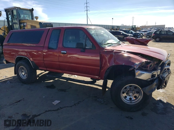 1993 Toyota Pickup DLX с VIN JT4VN13D3P5113661, выставлен на аукционе Copart как лот 43354184 с пробегом 197 307 миль миль и Списание • Salvage title. История ставок и продаж доступна на DreamBid. Изображение 4.