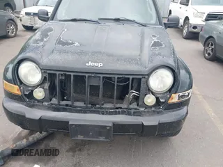 2005 Jeep Liberty Limited with VIN 1J4GL58K35W592405, listed as a IAAI auction lot 42769224 with Not provided miles and . Bid and sale history available at DreamBid. Image 6.