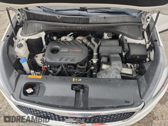 2016 Kia Sorento EX with VIN 5XYPHDA10GG024695, listed as a Copart auction lot 61805575 with 129,605 mi miles and Clean title. Bid and sale history available at DreamBid. Image 12.