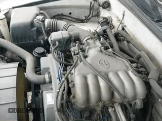 2001 Toyota Tundra z VIN 5TBJN32141S142551, wystawiony jako IAAI lot #43095524 z przebiegiem 315 435 mil mil oraz . Historia ofert i sprzedaży dostępna na DreamBid. Obrazek 12.
