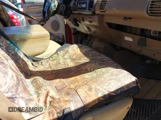 2000 Dodge 1500 with VIN 3B7HF13Z5YG161629, listed as a IAAI auction lot 41741300 with 235,112 mi miles and . Bid and sale history available at DreamBid. Image 5.