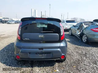 2015 Kia Soul ! with VIN KNDJX3A55F7132098, listed as a IAAI auction lot 41850622 with 104,122 mi miles. Bid and sale history available at carsss.com. Image 17.