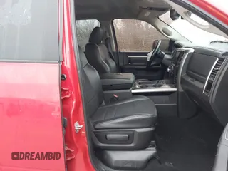 2018 Ram 1500 Sport z VIN 1C6RR7MT1JS161612, wystawiony jako IAAI lot #40943059 z przebiegiem Nie podano mil oraz . Historia ofert i sprzedaży dostępna na DreamBid. Obrazek 5.