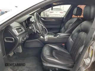 2016 Maserati Ghibli S Q4 z VIN ZAM57RTA6G1172334, wystawiony jako Copart lot #56601575 z przebiegiem 109 524 mil mil oraz Szkody całkowita. Historia ofert i sprzedaży dostępna na DreamBid. Obrazek 7.