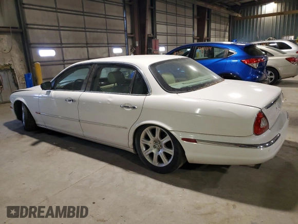 2005 Jaguar XJ with VIN SAJWA79C25SG45066, listed as a Copart auction lot 83488664 with 0 mi miles and Clean Title. Bid and sale history available at carsss.com. Image 2.