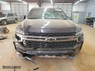 2022 Chevrolet Suburban Z71 with VIN 1GNSKDKD3NR363879, listed as a Copart auction lot 46826325 with 37,567 mi miles and Salvage Title. Bid and sale history available at carsss.com. Image 5.