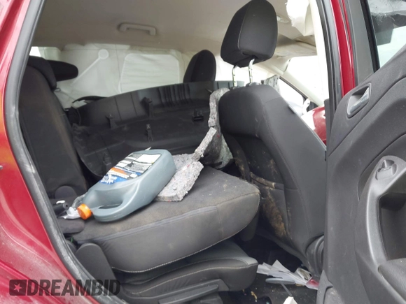 2013 Ford Escape SE with VIN 1FMCU9GX1DUD17613, listed as a IAAI auction lot 42176406 with Not provided miles and . Bid and sale history available at DreamBid. Image 8.