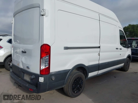 2015 Ford Transit z VIN 1FTSW2XM2FKA02969, wystawiony jako IAAI lot #42515290 z przebiegiem 166 292 mil mil oraz . Historia ofert i sprzedaży dostępna na DreamBid. Obrazek 4.