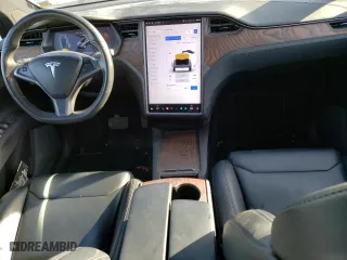 2019 Tesla Model X 75D with VIN 5YJXCAE29KF184672, listed as a Copart auction lot 40267273 with 29779 miles. Bid and sale history available at carsss.com. Image 8.