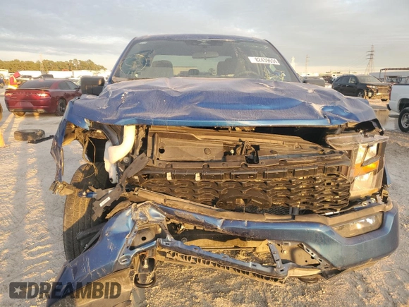 2023 Ford F-150 XL with VIN 1FTFW1E51PKF30933, listed as a Copart auction lot 82439694 with 26,267 mi miles and Salvage Title. Bid and sale history available at carsss.com. Image 5.