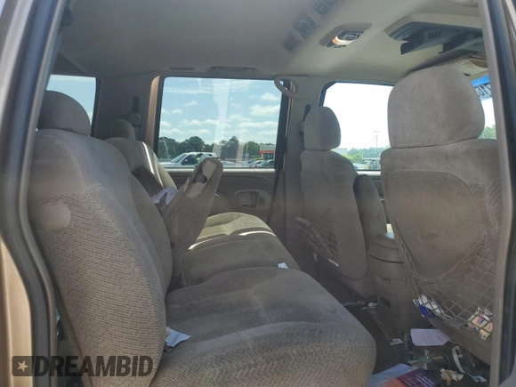 1999 Chevrolet Suburban with VIN 3GNEC16R6XG205408, listed as a Copart auction lot 57169415 with 303,412 mi miles and Salvage title. Bid and sale history available at DreamBid. Image 11.