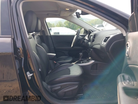 2021 Jeep Compass Latitude with VIN 3C4NJDBB7MT541189, listed as a IAAI auction lot 42429556 with 44,056 mi miles and . Bid and sale history available at DreamBid. Image 5.