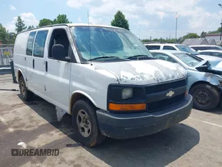 2003 Chevrolet Express Cargo with VIN 1GCFG15X731132818, listed as a IAAI auction lot 42668266 with 473,429 mi miles and . Bid and sale history available at DreamBid. Image 1.