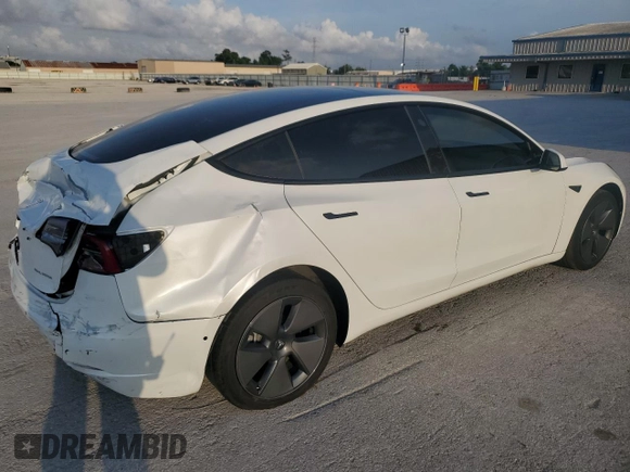 2022 Tesla Model 3 Long Range with VIN 5YJ3E1EB2NF201275, listed as a Copart auction lot 51952345 with 43,540 mi miles and Salvage Title. Bid and sale history available at DreamBid. Image 3.