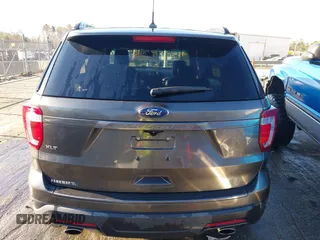 2018 Ford Explorer XLT z VIN 1FM5K7D87JGA54005, wystawiony jako IAAI lot #41879565 z przebiegiem 152 226 mil mil oraz . Historia ofert i sprzedaży dostępna na DreamBid. Obrazek 17.