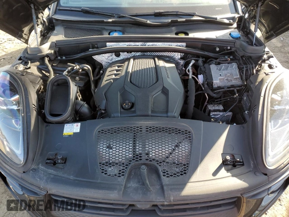 2022 Porsche Macan with VIN WP1AA2A57NLB02293, listed as a Copart auction lot 52231125 with 18,644 mi miles and Non repairable. Bid and sale history available at DreamBid. Image 12.