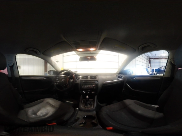 2015 Volkswagen Jetta Sedan 2.0L TDI SEL with VIN 3VWLA7AJ2FM341784, listed as a IAAI auction lot 41577281 with 139,688 mi miles. Bid and sale history available at carsss.com. Image 19.