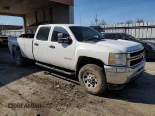 2011 Chevrolet Silverado 3500HD DRW Work Truck z VIN 1GC4KZCGXBF255215, wystawiony jako Copart lot #53465735 z przebiegiem 164 509 mil mil oraz Szkody całkowita. Historia ofert i sprzedaży dostępna na DreamBid. Obrazek 4.