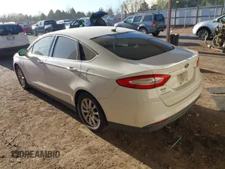 2015 Ford Fusion S with VIN 3FA6P0G75FR127320, listed as a IAAI auction lot 41868697 with 150,858 mi miles. Bid and sale history available at carsss.com. Image 3.