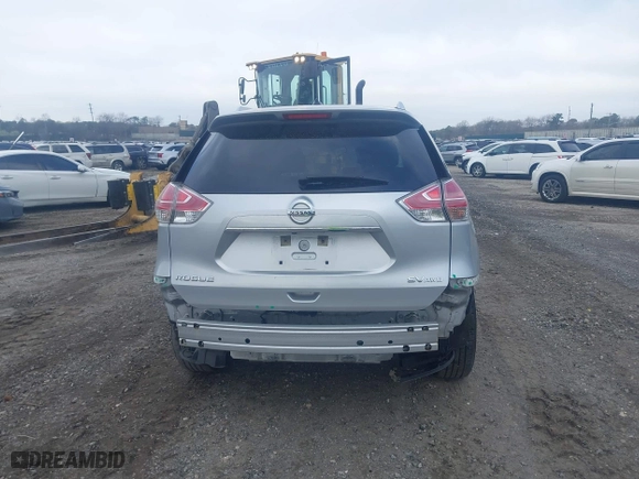 2015 Nissan Rogue SV with VIN KNMAT2MVXFP519053, listed as a IAAI auction lot 41839774 with 136,895 mi miles. Bid and sale history available at carsss.com. Image 16.