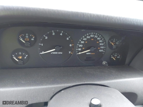 1999 Jeep Grand Cherokee Laredo with VIN 1J4GW58S9XC673310, listed as a IAAI auction lot 41927682 with 999,999 mi miles. Bid and sale history available at carsss.com. Image 7.