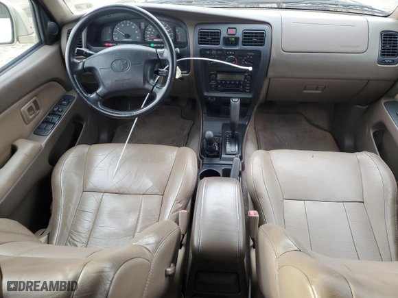 2001 Toyota 4Runner SR5 with VIN JT3HN86R710337084, listed as a Copart auction lot 86380464 with 67,617 mi miles and Salvage Title. Bid and sale history available at carsss.com. Image 8.